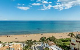 Urbanización El Oasis, 20 Villas en 1ª Línea Playa